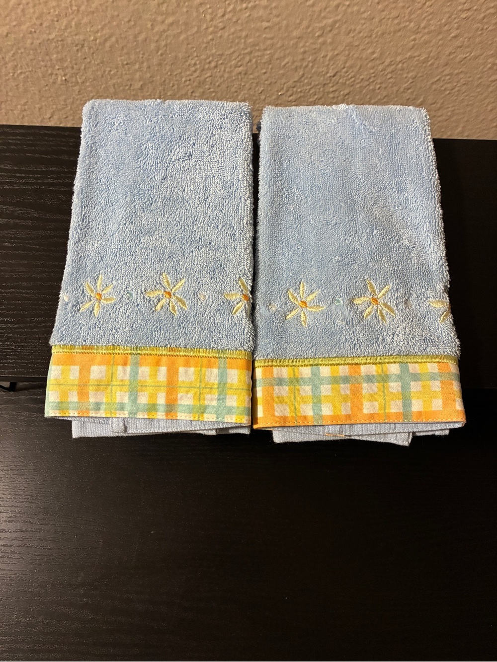 Vintage Towel Embroidered Pair Terry Cloth Flowers Plaid Border Hand Towel